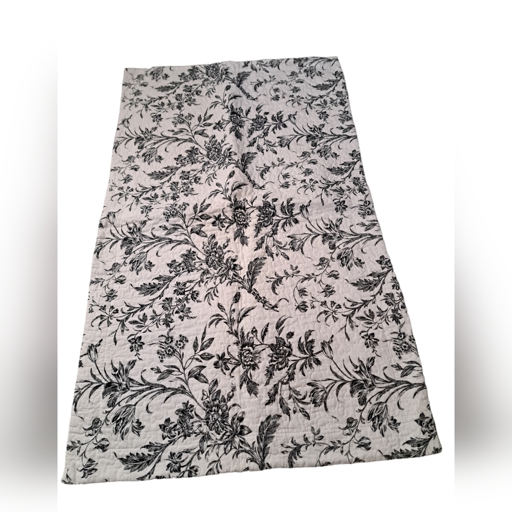 LAURA ASHLEY black white floral quilted pillow sham shabby chic country 40x25"